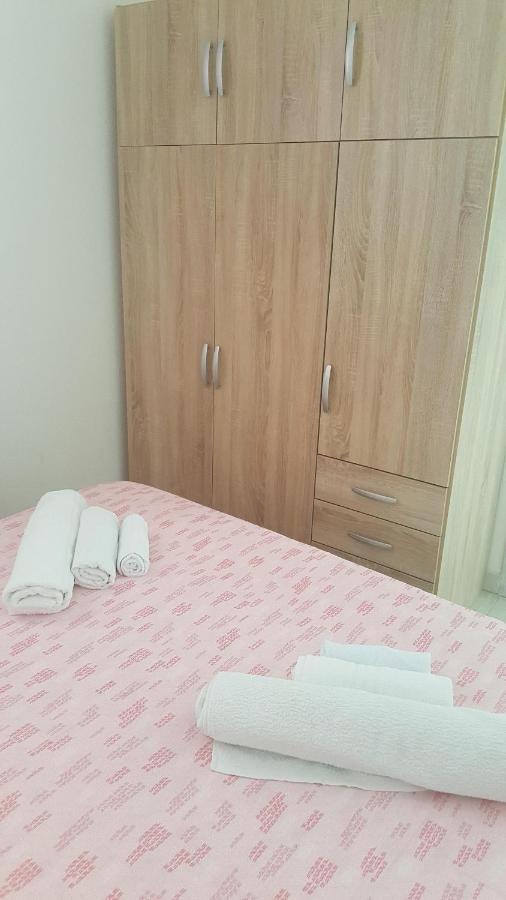 Fronte Mare Bella Vista Apartment Isola Rossa Ngoại thất bức ảnh