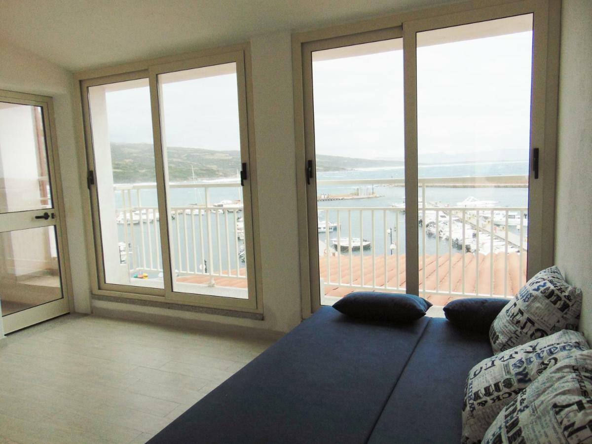 Fronte Mare Bella Vista Apartment Isola Rossa Ngoại thất bức ảnh